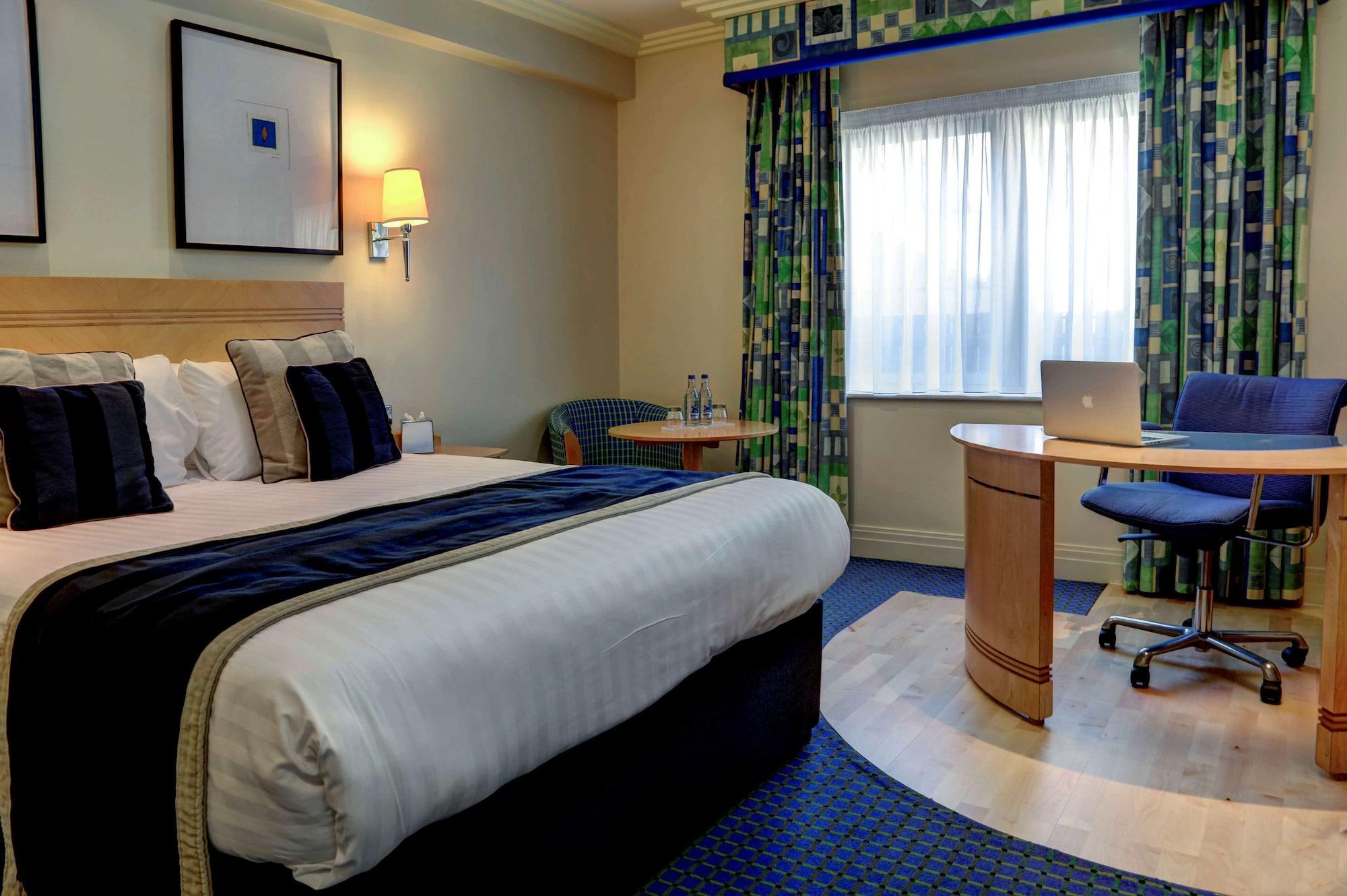 The Bull Hotel; Sure Hotel Collection By Best Western ปีเตอร์โบโรห์ ภายนอก รูปภาพ