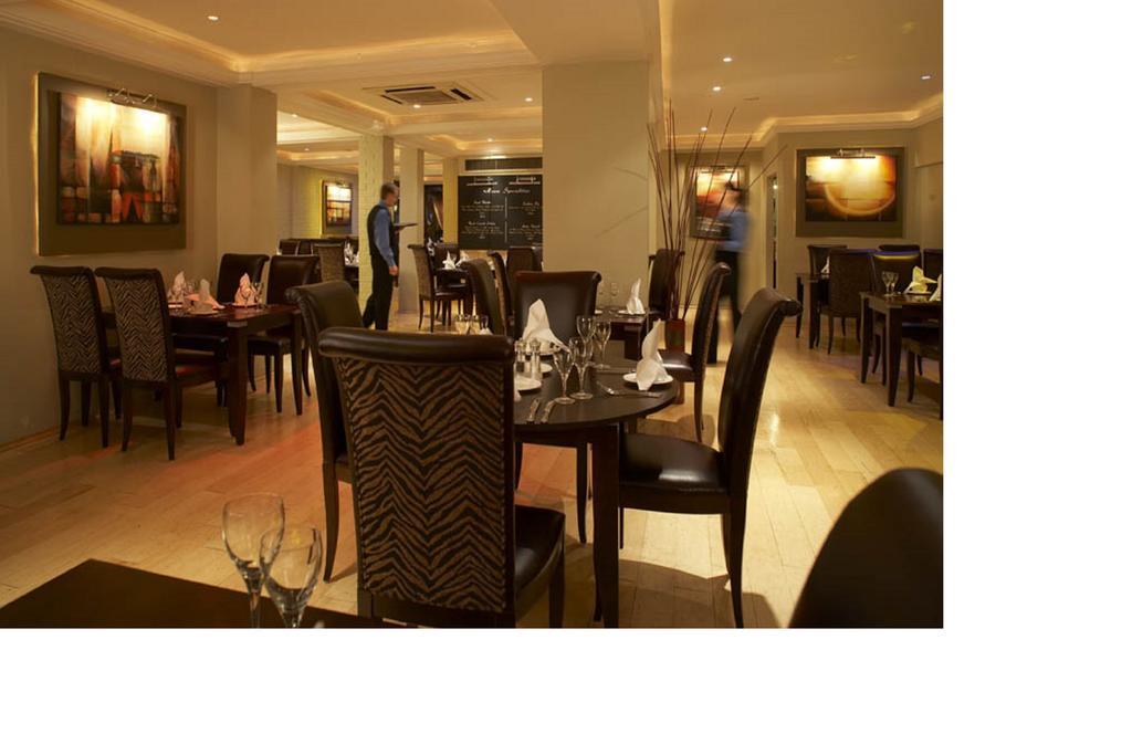 The Bull Hotel; Sure Hotel Collection By Best Western ปีเตอร์โบโรห์ ภายนอก รูปภาพ