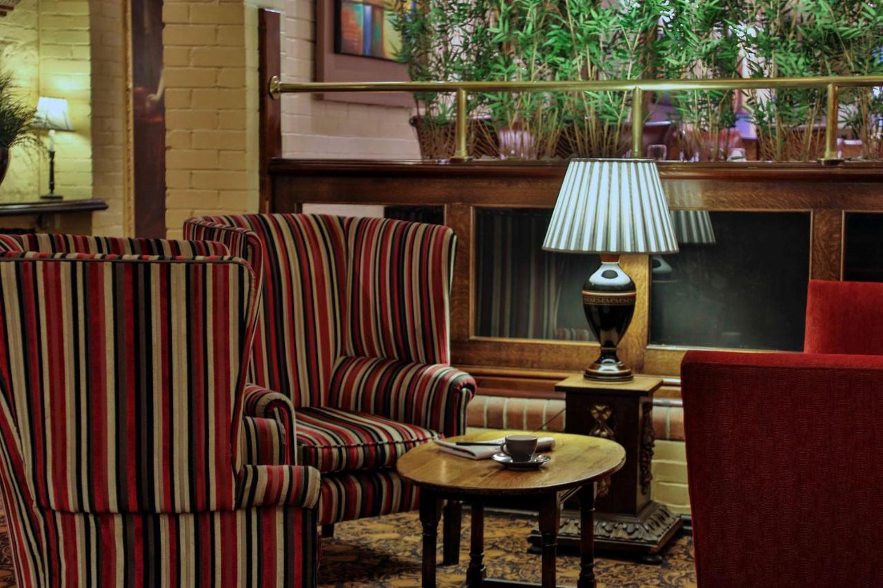 The Bull Hotel; Sure Hotel Collection By Best Western ปีเตอร์โบโรห์ ภายนอก รูปภาพ