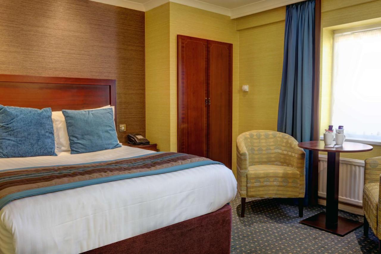 The Bull Hotel; Sure Hotel Collection By Best Western ปีเตอร์โบโรห์ ภายนอก รูปภาพ