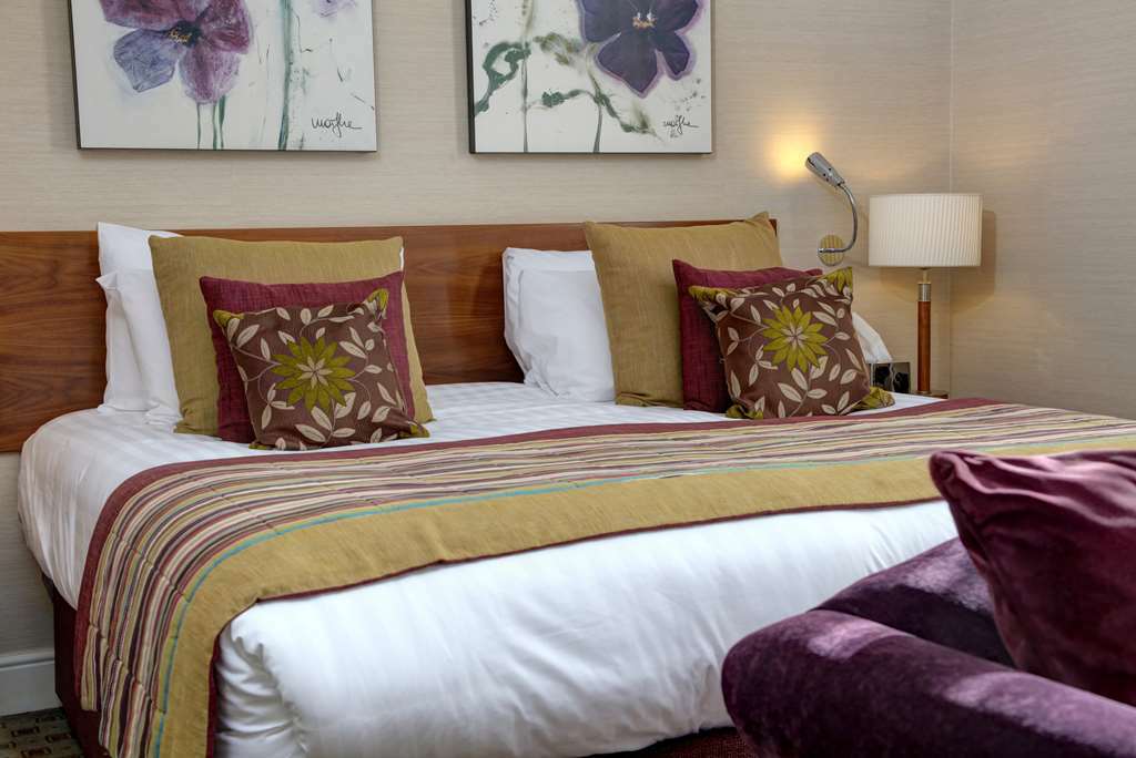 The Bull Hotel; Sure Hotel Collection By Best Western ปีเตอร์โบโรห์ ห้อง รูปภาพ